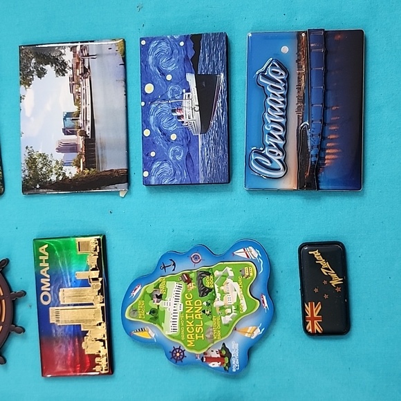 Lot of 24 Refrigerator Magnets - Picture 3 of 10